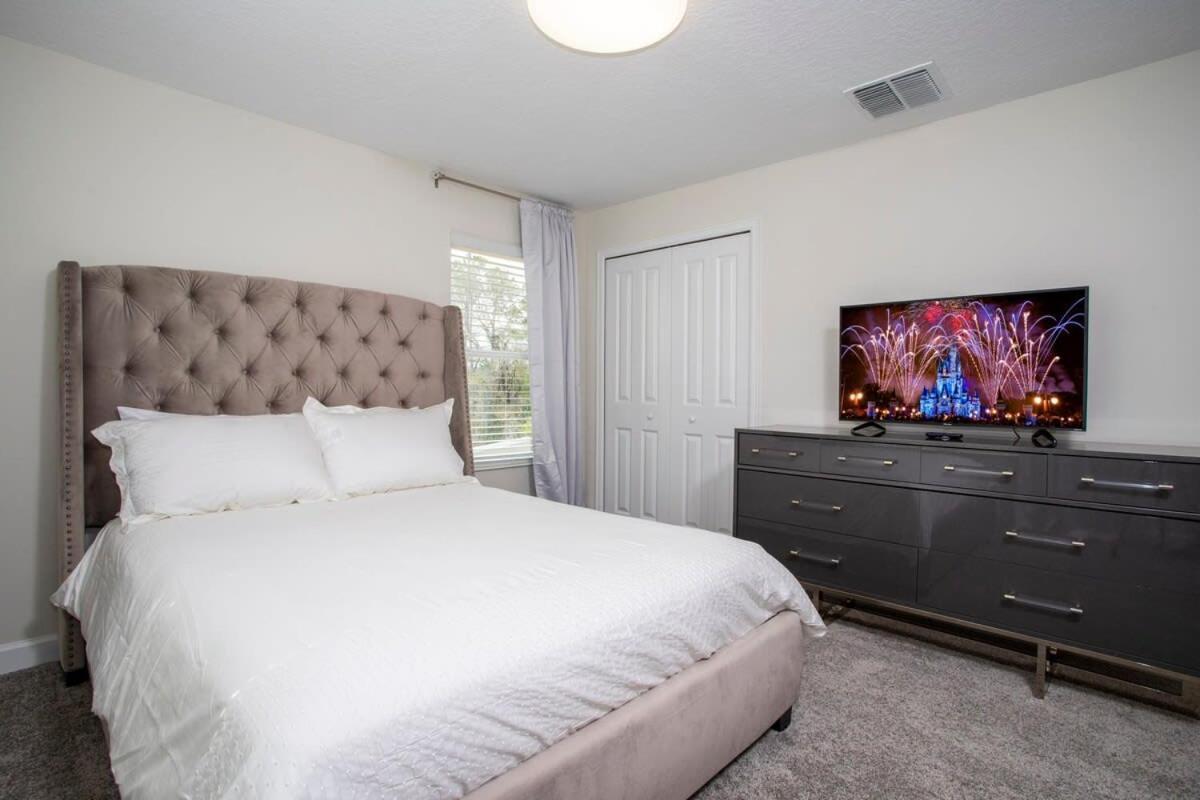 Stunning 5 Bd W/ Pool Close To Disney 8955 キシミー エクステリア 写真
