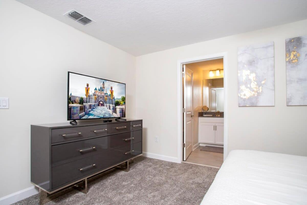 Stunning 5 Bd W/ Pool Close To Disney 8955 キシミー エクステリア 写真