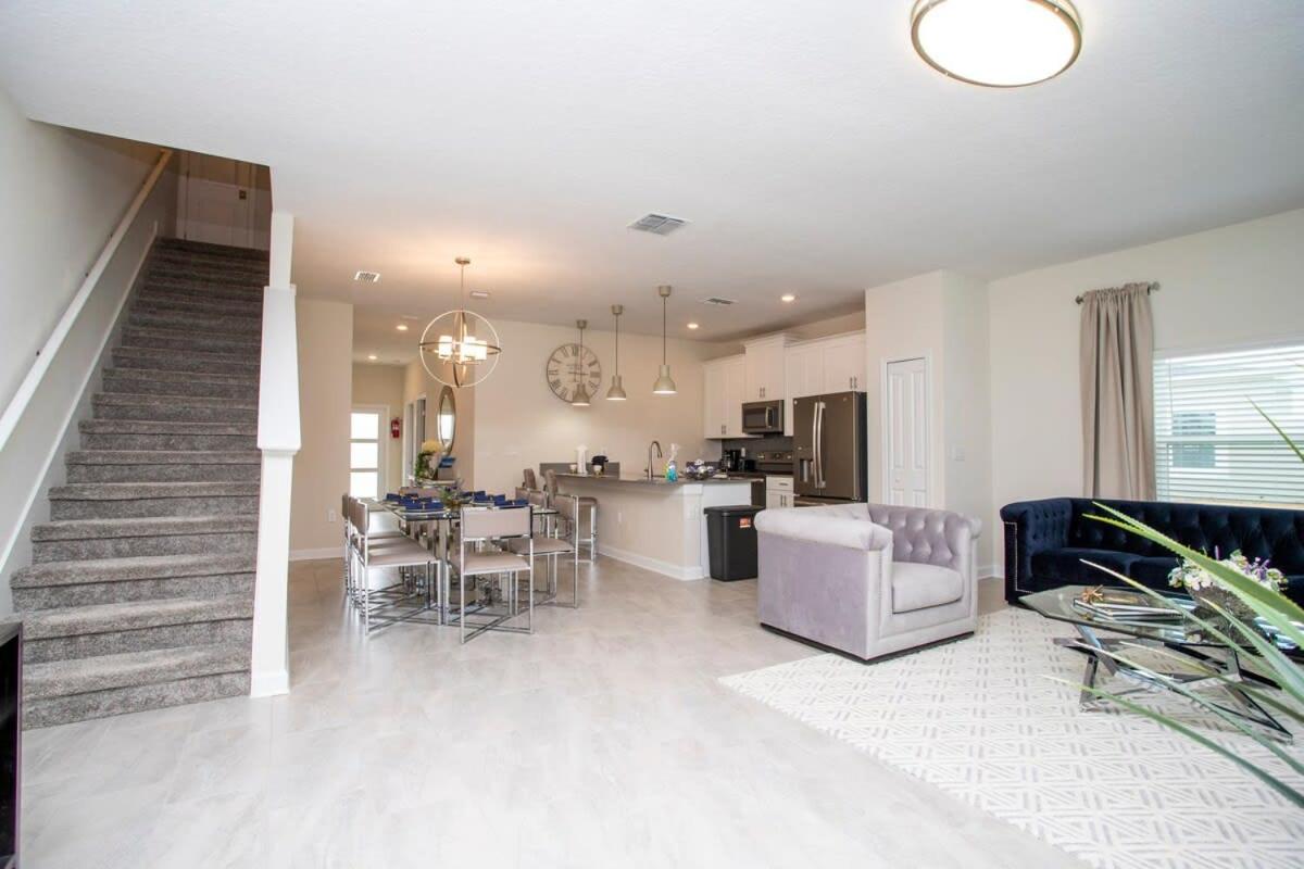 Stunning 5 Bd W/ Pool Close To Disney 8955 キシミー エクステリア 写真